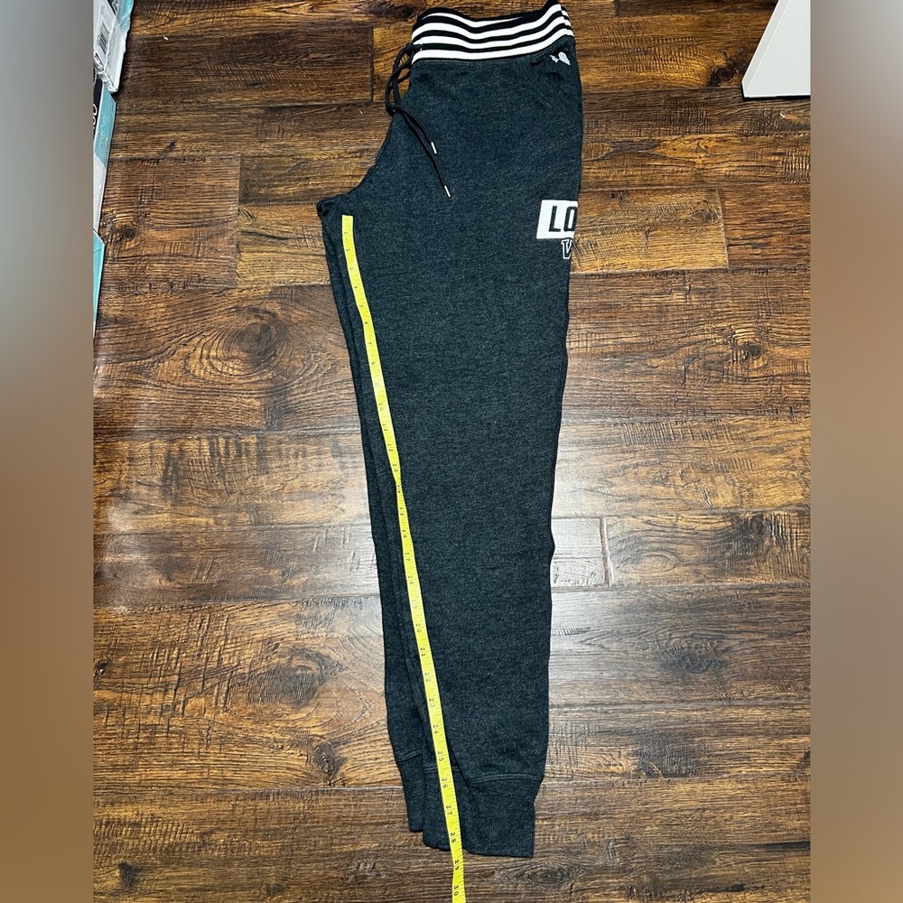 Victoria Secrets Sweatpants